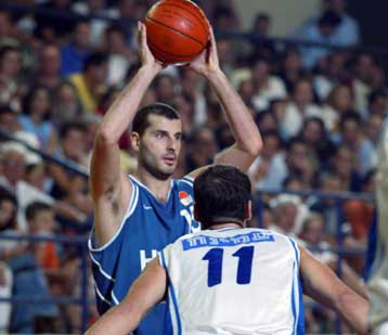 Με όπλο την άμυνα το 73-54 της Εθνικής Ελλάδας επί του Ισραήλ