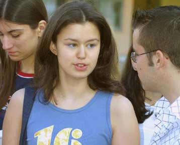 Έως και 3.200 ευρώ το ετήσιο κόστος προϊόντων και υπηρεσιών παιδείας για τους Έλληνες