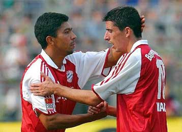 Την απόκτηση του Τζιοβάνε Έλμπερ ανακοίνωσε η Λυών