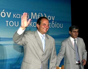 Το περιβάλλον και η ανάπτυξη στο επίκεντρο της ομιλίας Καραμανλή στον Ασπρόπυργο