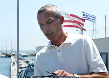 Προσοχή στον Ακράτητο εφιστά στους παίκτες του Ολυμπιακού ο Όλεγκ Προτάσοφ