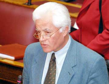 Μόλις 38 μέχρι στιγμής οι δηλώσεις βουλευτών του ΠΑΣΟΚ για την κίνηση των κωδικών τους