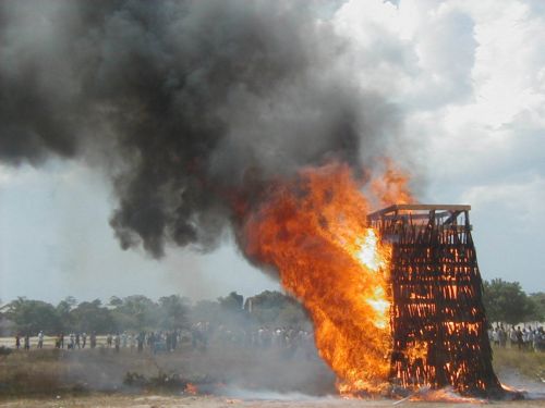 Δεκάδες νεκροί στην Τανζανία μετά από ατύχημα σε αποθήκες πυρομαχικών