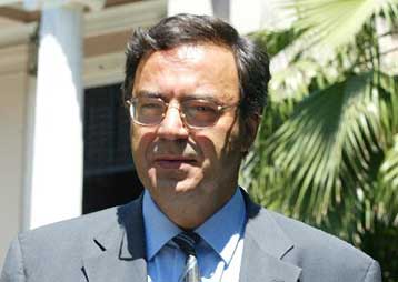 Με έμφαση σε απασχόληση και μικρομεσαίες επιχειρήσεις το κοινωνικό πακέτο