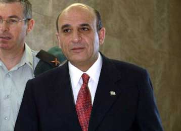 Την απέλαση του Αραφάτ ζητά ο Μοφάζ – Σφίγγει ο κλοιός γύρω από τη Χαμάς