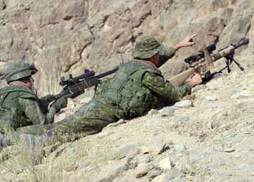 Τουλάχιστον 11 Αφγανοί νεκροί σε επιχειρήσεις κατά των Ταλιμπάν