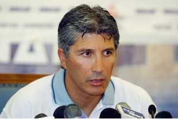 Κριτήριο το ματς με την Αρμενία για τον Μανωλά