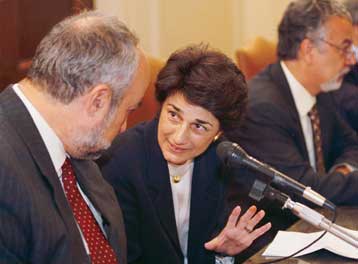 Σε εκκρεμότητα η συμμόρφωση της Τουρκίας με τις αποφάσεις του ΕΔΑΔ για την Τ.Λοϊζίδου