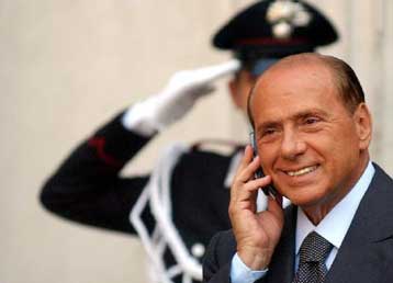 Κατά των «διανοητικά διαταραγμένων» Ιταλών δικαστών ξεσπαθώνει ο Σ.Μπερλουσκόνι