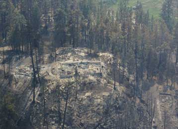 Αναζωπυρώθηκαν οι δασικές πυρκαγιές στη Βρετανική Κολομβία του Καναδά