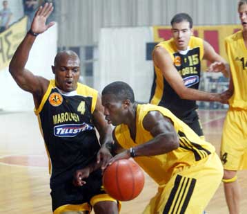 Νίκη για την ομάδα μπάσκετ του Αρη επί του Αμαρουσίου με 86-83 στο πρώτο της φιλικό