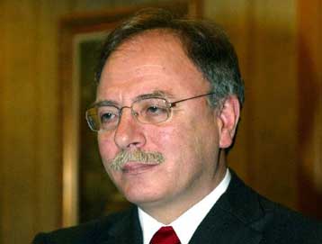 Παρέμβαση Σ.Μπάγια για την αιφνίδια δήλωση ασθενείας από υπαλλήλους της Ολυμπιακής