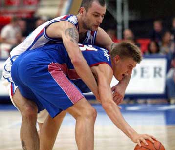 Πολύ δυνατή η Ρωσία 95-80 τη Σερβία – Προπόνηση 99-52 η Ισπανία με τη Σουηδία