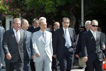 Υψηλοί ρυθμοί ανάπτυξης, αλλά και υψηλή ανεργία ο «απολογισμός» της επταετίας Σημίτη