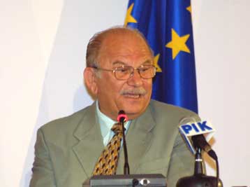 «Αιχμηρή» παρέμβαση του Κύπριου υπουργού Εξωτερικών στην άτυπη Σύνοδο των ΥΠΕΞ της ΕΕ