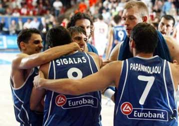 Στην οκτάδα του Eurobasket η εθνική Ελλάδας με το 75-70 επί της Τουρκίας