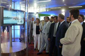 Βελτιώνεται συνεχώς η εξυπηρέτηση του πολίτη, σύμφωνα με τον υπουργό Εσωτερικών