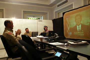 Ενεργότερο ρόλο του ΟΗΕ στο Ιράκ ζήτησε ο Μπους στο διάγγελμά του προς τους Αμερικανούς