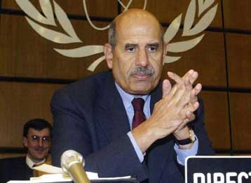 Πλήρη διαφάνεια επί του ιρανικού πυρηνικού προγράμματος απαιτεί ο Ελ Μπαραντέι