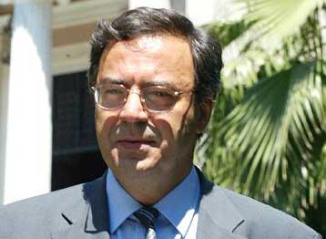 «Αλμα» προς όφελος των πολιτών η χάρτα της σύγκλισης, λέει ο Νίκος Χριστοδουλάκης