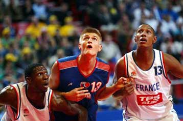 Στα ημιτελικά του Eurobasket η Γαλλία με το 76-69 επί της Ρωσίας