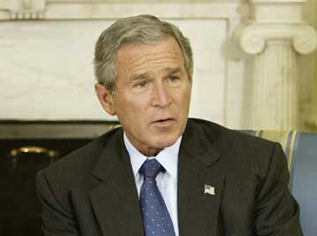 Να αντιμετωπίζει τους εξτρεμιστές κάλεσε τον Αχμέντ Κορέι ο Τζορτζ Ο.Μπους