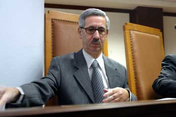 Συνεπής προς τους κανόνες συνωμοσίας η στάση Γιωτόπουλου λέει ο αναπλ. εισαγγελέας