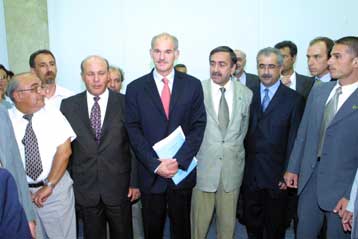 Χείρα φιλίας από τον Γιώργο Παπανδρέου προς τους Τουρκοκυπρίους