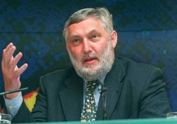 Αλλαγές στις επιδοτήσεις για λάδι, βαμβάκι και καπνό σχεδιάζει η Κομισιόν