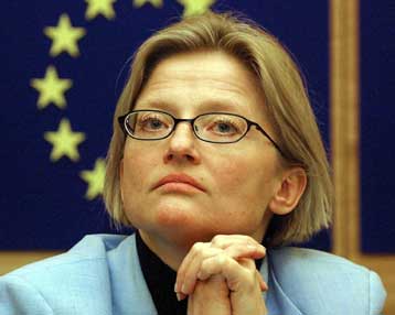 Τη θλίψη της εξέφρασε η Ελλάδα στη Σουηδία για το θάνατο της Ανα Λιντ