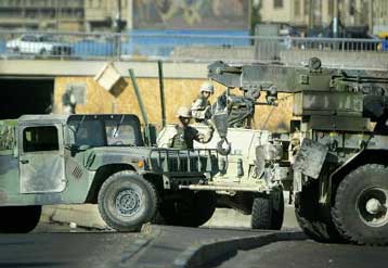 Οκτώ Ιρακινοί αστυνομικοί και δύο Αμερικανοί στρατιώτες νεκροί την Παρασκευή στο Ιράκ