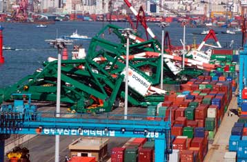 Τουλάχιστον 58 νεκρούς άφησε πίσω του ο τυφώνας Μαέμι που χτύπησε τη Νότιο Κορέα