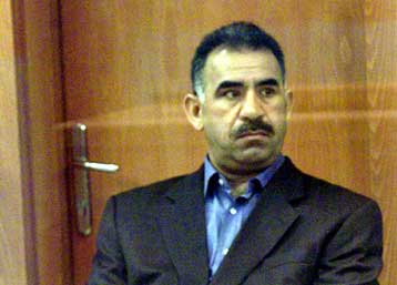 Το αίτημα μεταφοράς του Οτσαλάν σε άλλη φυλακή εξετάζει η Τουρκία