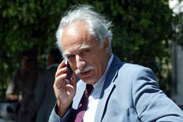 «Ρητορείες» τα όσα είπε ο Κ.Καραμανλής στη Θεσσαλονίκη, δήλωσε ο Τ.Χυτήρης