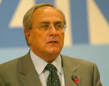 Παλαιοκομματική τακτική χαρακτηρίζει την Χάρτα Σύγκλισης ο Νίκος Κωνσταντόπουλος