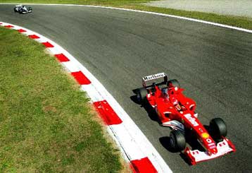 Δυναμική επιστροφή Μίκαελ Σουμάχερ στις νίκες