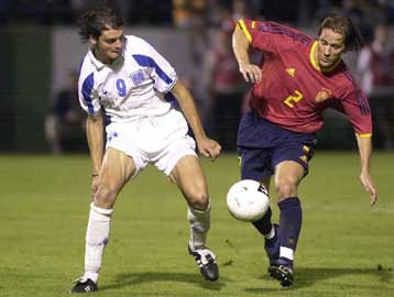 Κοινή ώρα έναρξης για Ελλάδα-Β.Ιρλανδία και Αρμενία-Ισπανία ζητά η UEFA