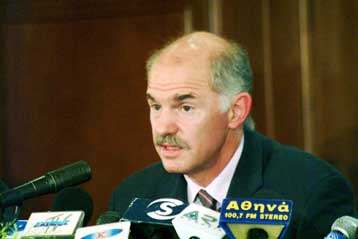 Στην Ουάσινγκτον ο Γ.Παπανδρέου για επαφές με Κ.Πάουελ και Κ.Ράις