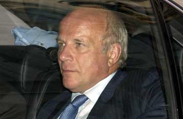 Λάθη στο χειρισμό της υπόθεσης του φακέλου-Ιράκ παραδέχεται ο διευθυντής του BBC