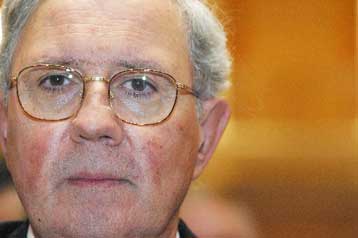 Πιο αισιόδοξες προβλέψεις για την ανάπτυξη – Εντός προβλέψεων ο πληθωρισμός