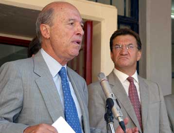 Διάλογος μεν, «φρένο» δε στις μισθολογικές διεκδικήσεις των εκπαιδευτικών