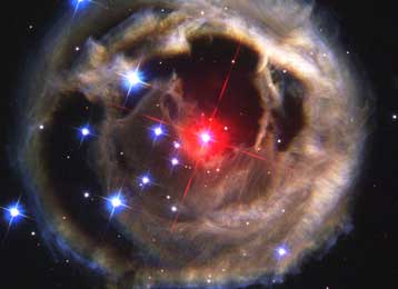 Αστρο διογκώνεται σε κόκκινο γίγαντα και καταβροχθίζει τρεις πλανήτες