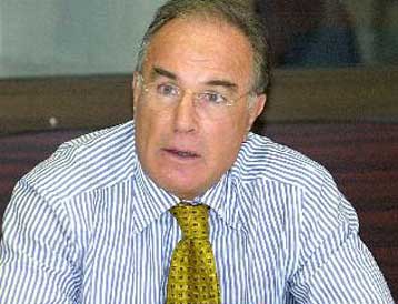 Ισχύουν οι δεσμεύσεις για «πάγωμα» των τιμών, λέει ο Κ.Κουλούρης