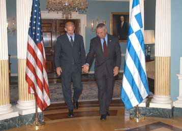 Κυπριακό, Ολυμπιακοί Αγώνες και Μ.Ανατολή στην ατζέντα των συνομιλιών Παπανδρέου-Πάουελ