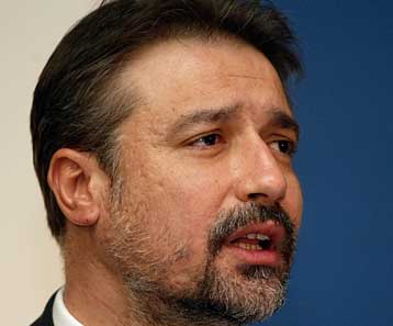 Αδεια λειτουργίας στο αλβανόφωνο πανεπιστήμιο δίνουν τα Σκόπια