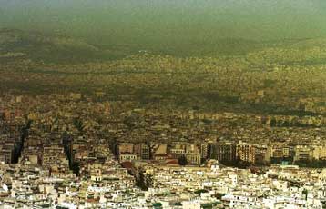 Η Ελλάδα παραβιάζει κοινοτικές οδηγίες για την ατμοσφαιρική ρύπανση