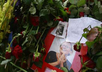 Σε κλίμα συγκίνησης η Ευρώπη αποχαιρετά την Παρασκευή την Ανα Λιντ