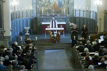 Η ευρωπαϊκή «οικογένεια» αποχαιρέτισε την Ανα Λιντ