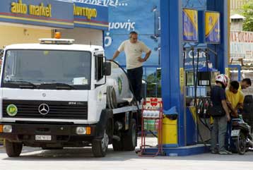 Το απόγευμα της Κυριακής αποφασίζουν οι βενζινοπώλες  για την απεργία διαρκείας