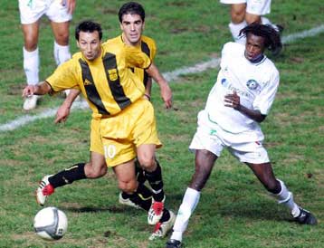 Μεγάλη ανατροπή του Αρη με 3-2 επί της Ξάνθης, ισοπαλία στην Καλλιθέα